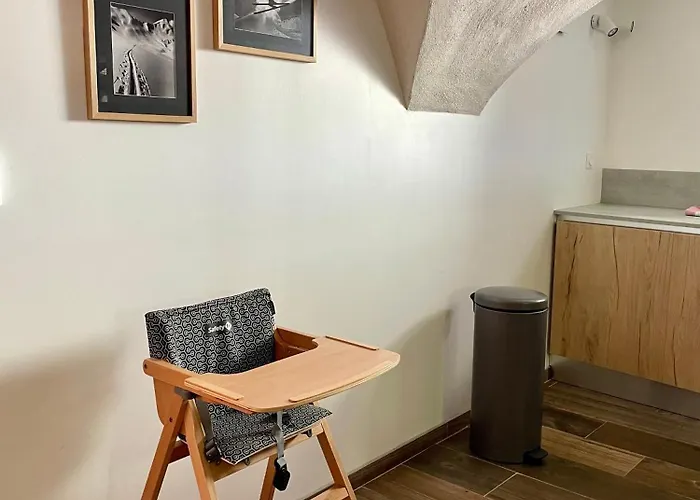 La Maizon Du Bois Rez-de-chaussee