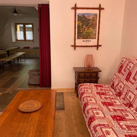 La Maizon Du Bois Rez-de-chaussee Apartment *